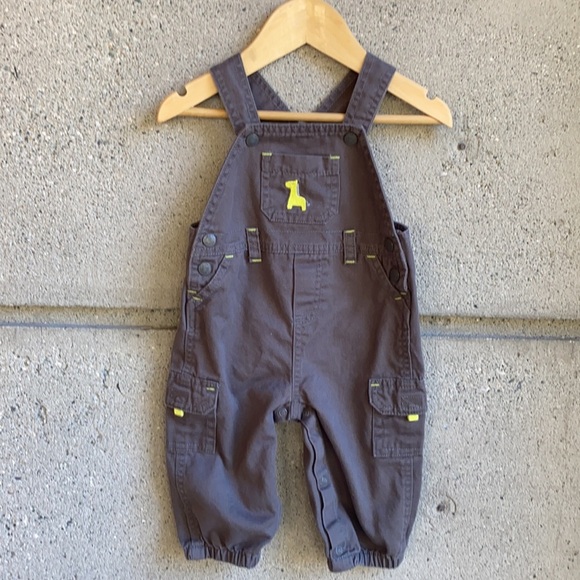 Carter’s 9months “Giraffe” Overalls - Picture 1 of 7